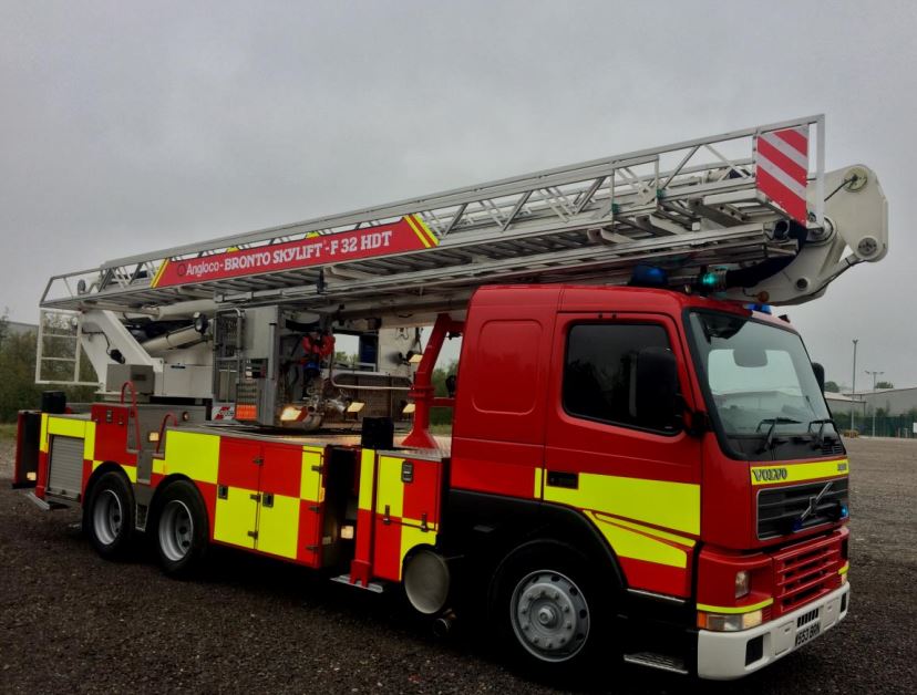 Bronto F32 HDT2000ER - Evems Limited - Good quality fire engines for sale